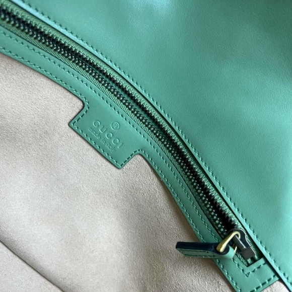 100% Authentic GUCCI GG Marmont Green Small Leather Shoulder Bag - Picture 14 of 16